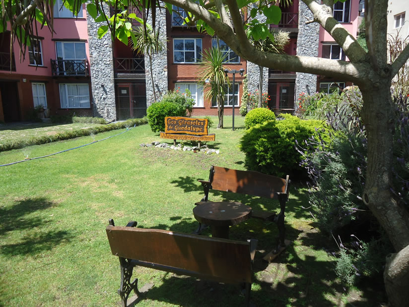 Alquilo Departamento Los Girasoles de Guadalupe en Villa Gesell zona Centro a 200 Mts de la Playa 