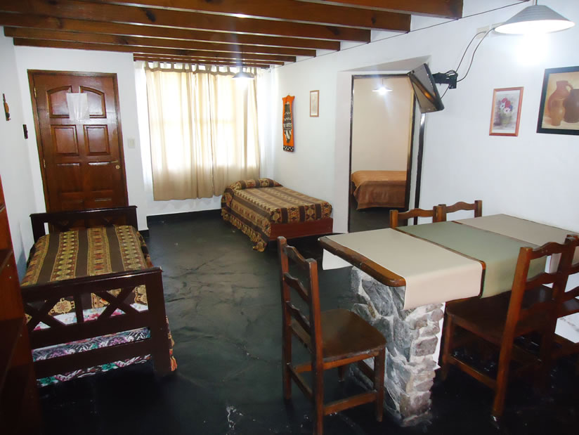 Alquilo Departamento Los Girasoles de Guadalupe en Villa Gesell zona Centro a 200 Mts de la Playa 