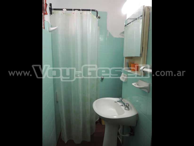 Alquilo Departamento Los Nuevos 3 en Villa Gesell zona Centro a 800 mts de la Playa