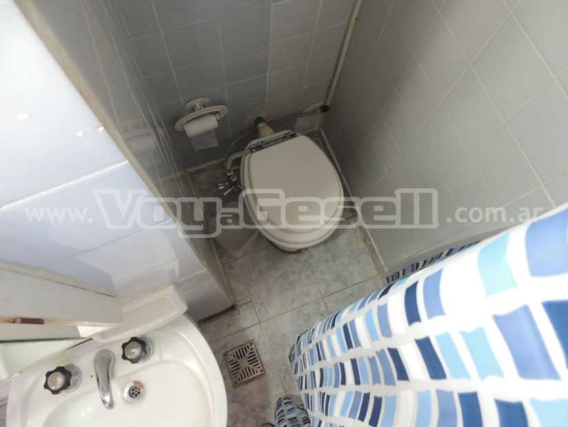 Alquilo Departamento Los Nuevos 4 en Villa Gesell zona Centro a 800 mts de la Playa