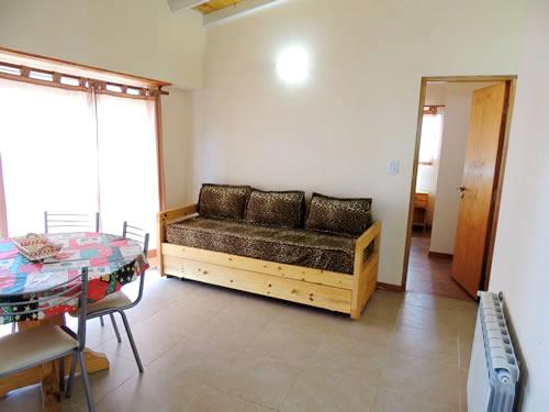 Alquilo Departamento Luna de Mar en Villa Gesell zona Centro Comercial a 200 Mts de la Playa 