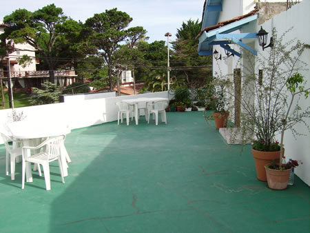 Alquilo Departamento Lunas 4 en Villa Gesell zona Centro a 300 Mts de la Playa 