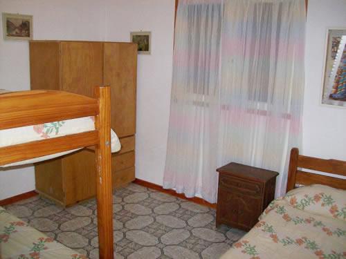 Alquilo Departamento Lunas 4 en Villa Gesell zona Centro a 300 Mts de la Playa 