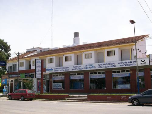 Alquilo Departamento Lunas 4 en Villa Gesell zona Centro a 300 Mts de la Playa 