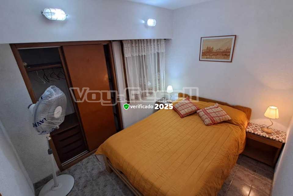 Alquilo Departamento Luvie 2A en Villa Gesell zona Centro Comercial a 60 Mts de la Playa