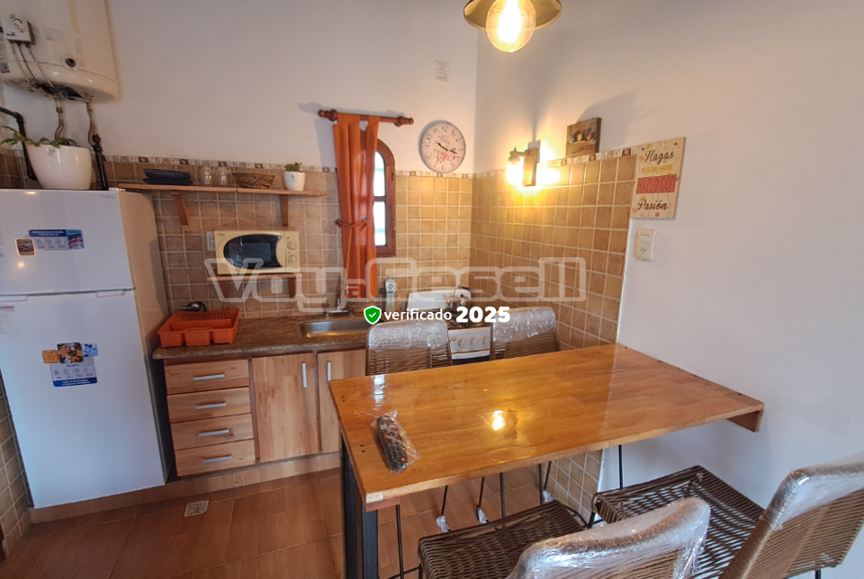 Alquilo Departamento Mama Rina en Villa Gesell zona Centro Comercial a 220 mts de la Playa 