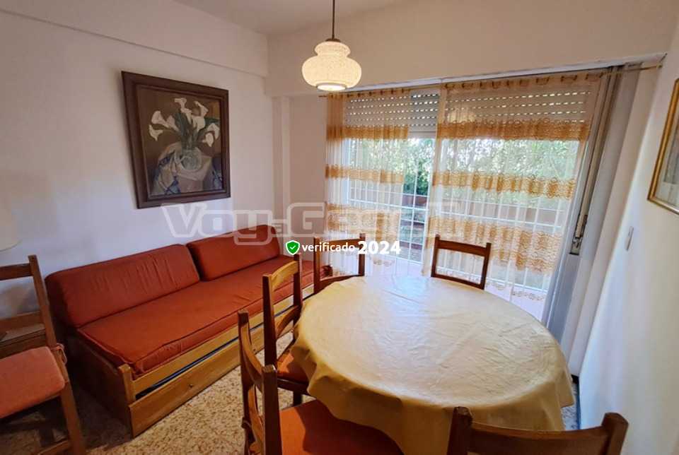 Alquilo Departamento Mar Celeste 1D en Villa Gesell zona Centro a 400 mts de la Playa 