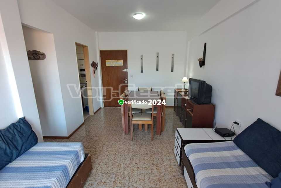 Alquilo Departamento Mar Celeste 3D en Villa Gesell zona Centro a 400 mts de la Playa 