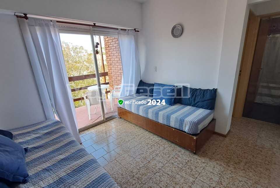 Alquilo Departamento Mar Celeste 3D en Villa Gesell zona Centro a 400 mts de la Playa 
