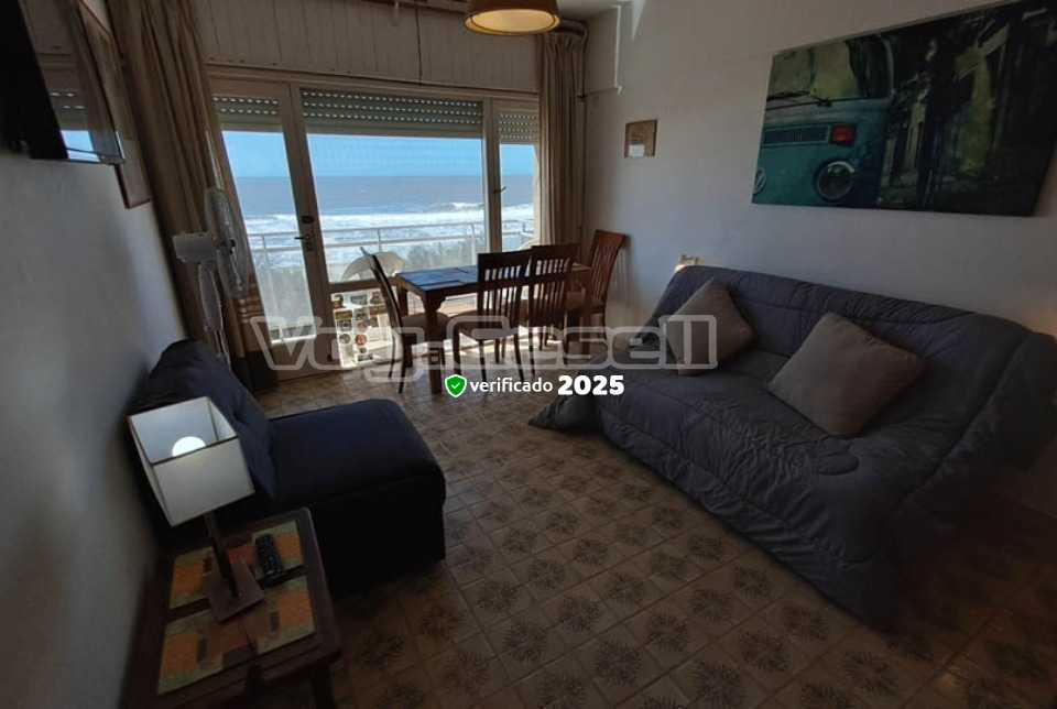 Alquilo Departamento Mar y Bosque en Villa Gesell zona Barrio Norte a 30 mts de la Playa 