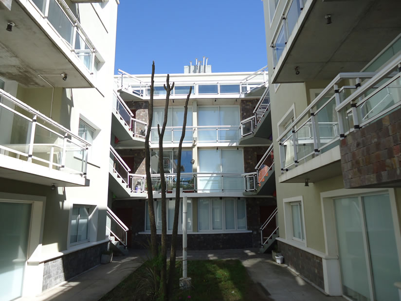 Alquilo Departamento Playa 111 1B en Villa Gesell zona Centro Comercial a 20 Mts de la Playa 