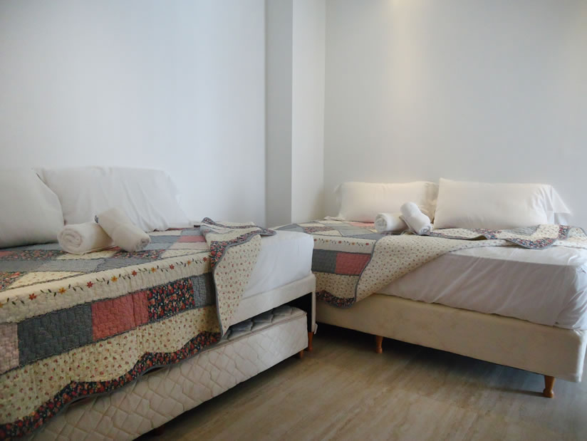 Alquilo Departamento Playa 111 3E en Villa Gesell zona Centro Comercial a 20 Mts de la Playa