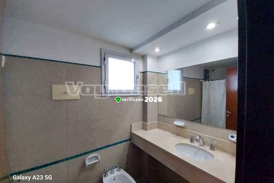 Alquilo Departamento Marbella Playa en Villa Gesell zona Centro Comercial a 20 mts de la Playa