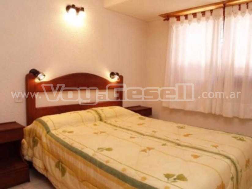 Alquilo Departamento Mari Mari Depto en Villa Gesell zona Centro a 380 Mts de la Playa 