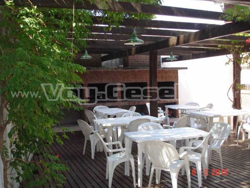 Alquilo Departamento Mari Mari Depto en Villa Gesell zona Centro a 380 Mts de la Playa 