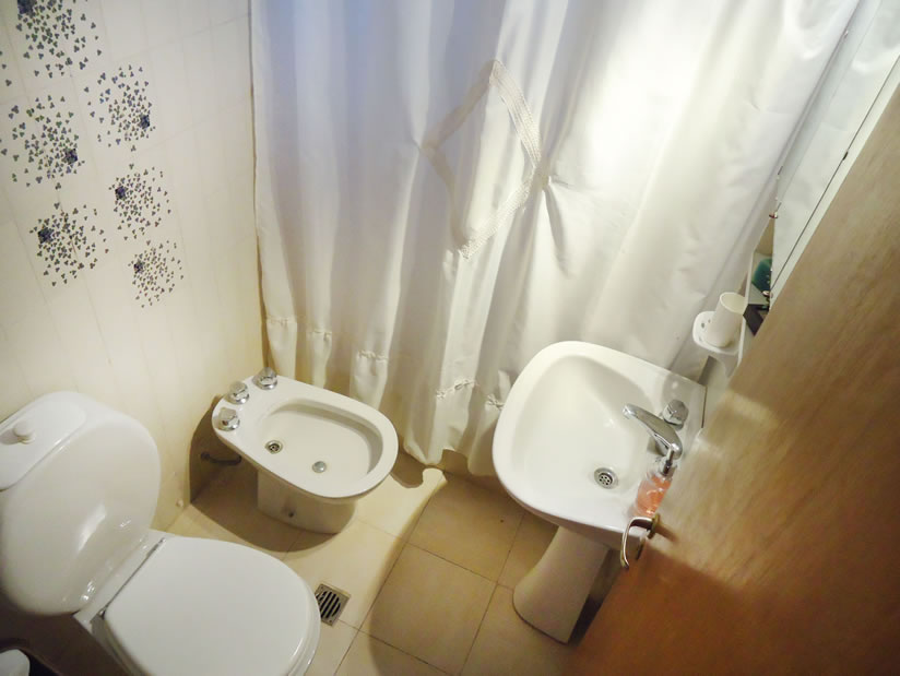 Alquilo Departamento Marlila 3 en Villa Gesell zona Centro a 200 Mts de la Playa 