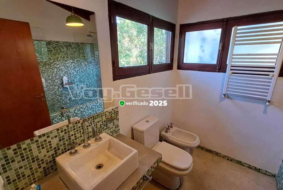 Alquilo Casa Martin Fierro en Mar de las Pampas zona  a 300 Mts de la Playa