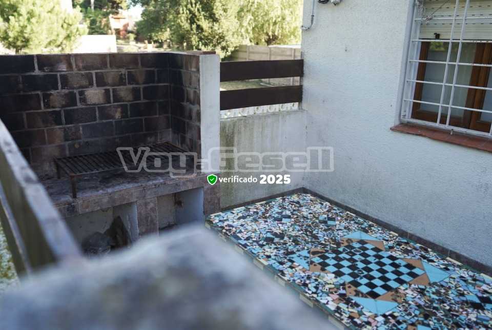 Alquilo Duplex Mati en Villa Gesell zona Centro Comercial a 500 Mts de la Playa