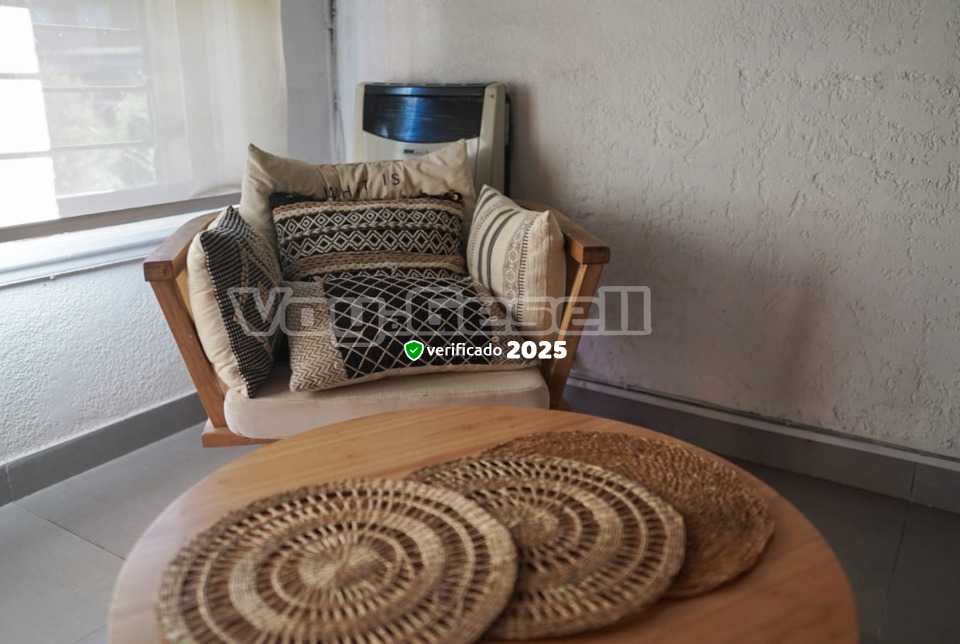 Alquilo Duplex Mati en Villa Gesell zona Centro Comercial a 500 Mts de la Playa 