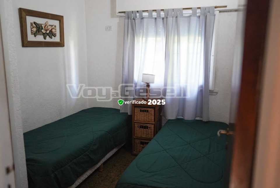 Alquilo Duplex Mati en Villa Gesell zona Centro Comercial a 500 Mts de la Playa