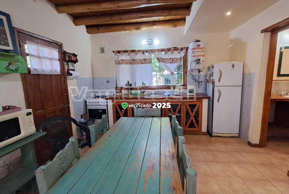 Alquilo Cabaña Maumi en Villa Gesell zona Barrio Norte a 150 mts de la Playa 
