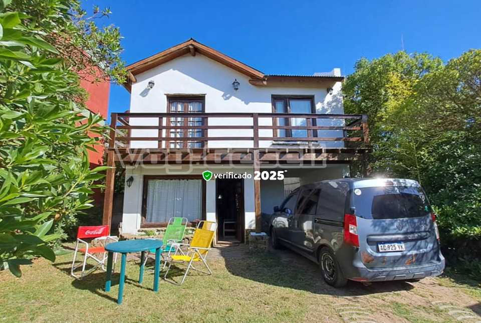 Alquilo Cabaña Maumi en Villa Gesell zona Barrio Norte a 150 mts de la Playa 