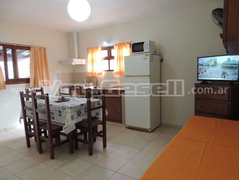 Alquilo Departamento Merlo en Villa Gesell zona Sur a 800 mts de la Playa 