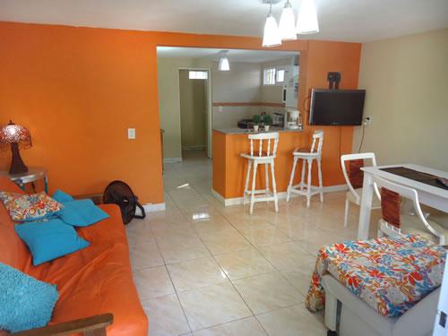 Alquilo Casa MI GAEL en Villa Gesell zona Centro a 600 Mts de la Playa 