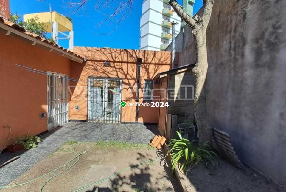Alquilo Casa Mi Paquita en Villa Gesell zona Centro a 170 mts de la Playa