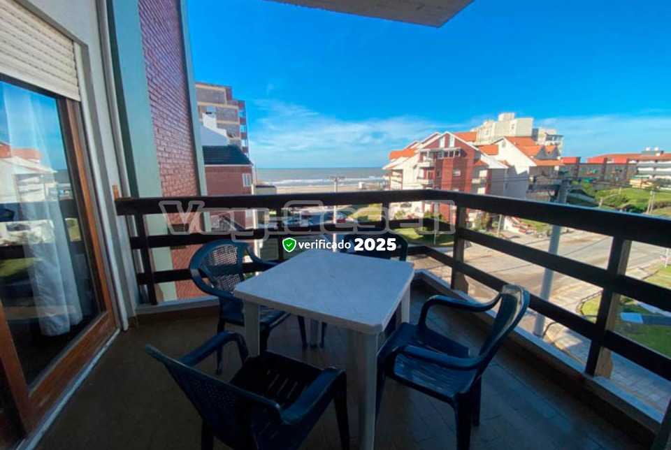 Mirasoles 3B: Departamento en Villa Gesell zona Centro Comercial