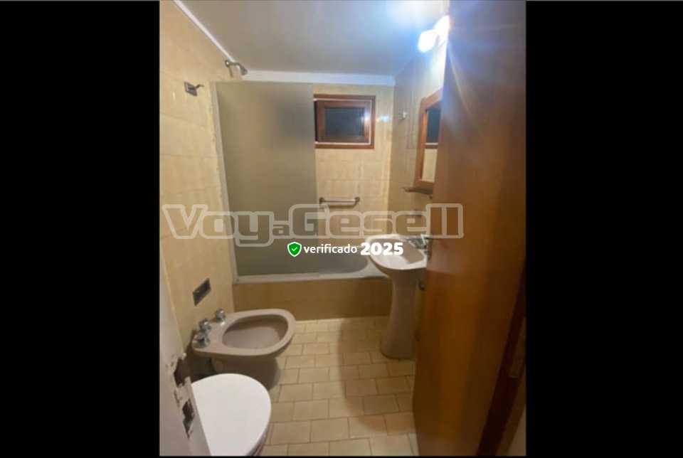 Alquilo Departamento Mirasoles 3B en Villa Gesell zona Centro Comercial a 80 Mts de la Playa