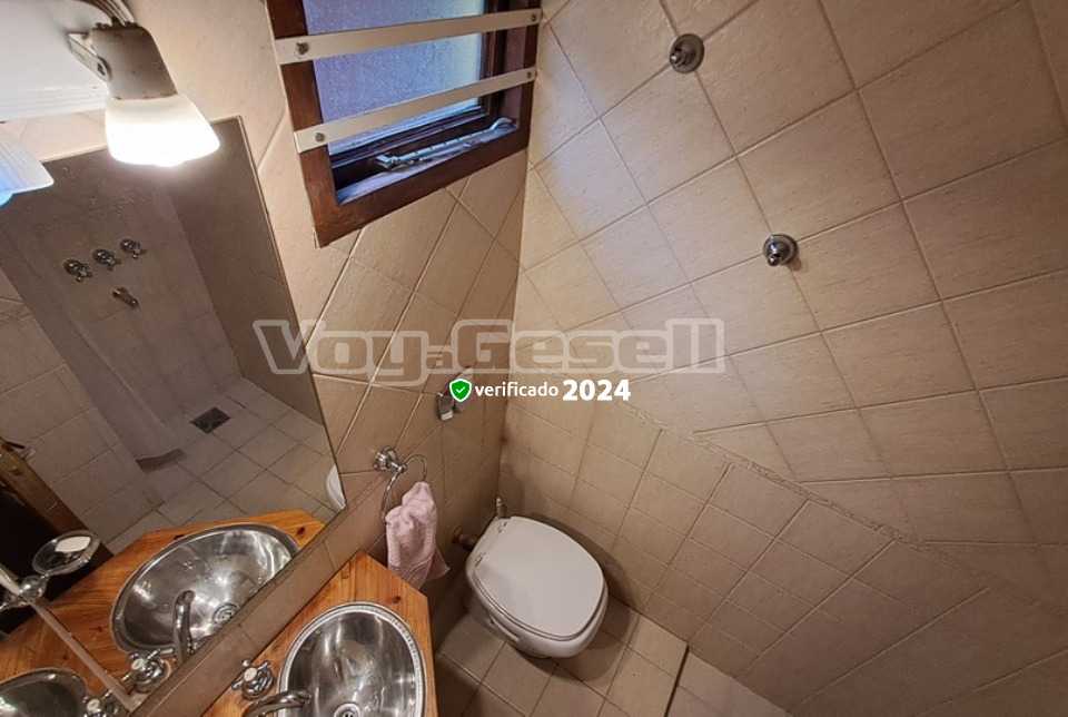 Alquilo Casa Mis Cocolones en Mar Azul zona  a 500 Mts de la Playa