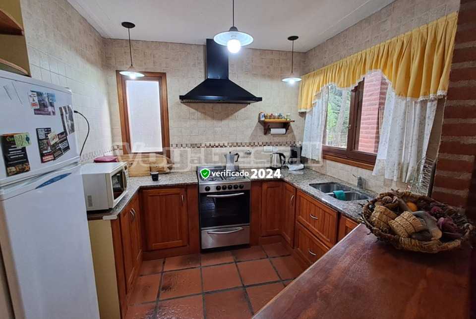 Alquilo Casa Mis Cocolones en Mar Azul zona  a 500 Mts de la Playa