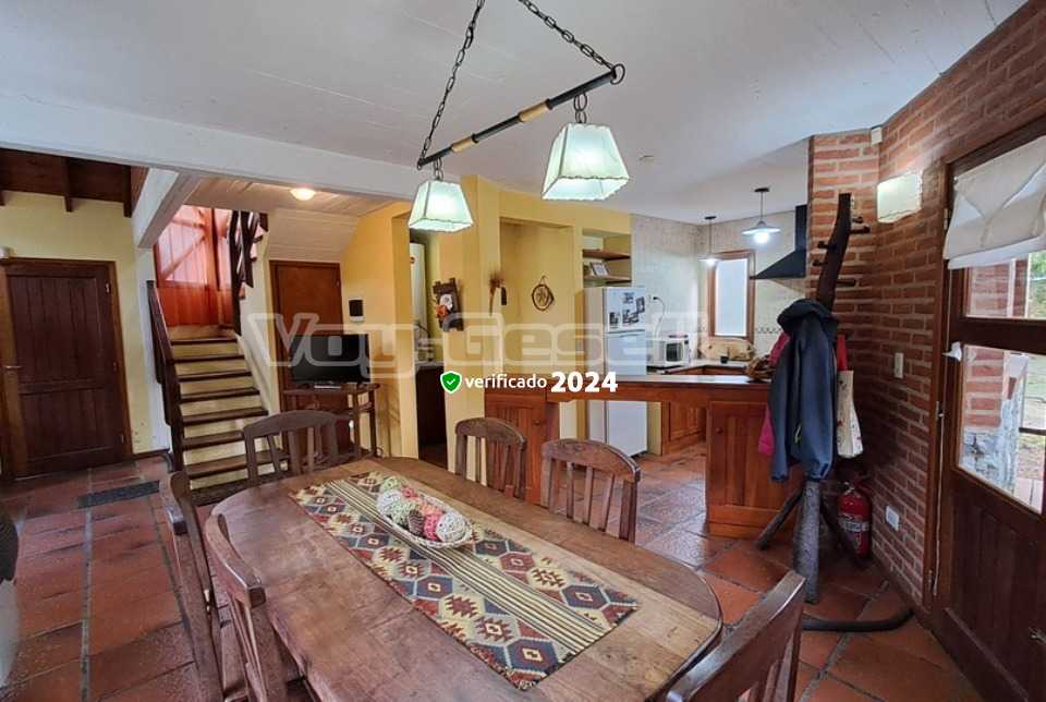 Alquilo Casa Mis Cocolones en Mar Azul zona  a 500 Mts de la Playa 