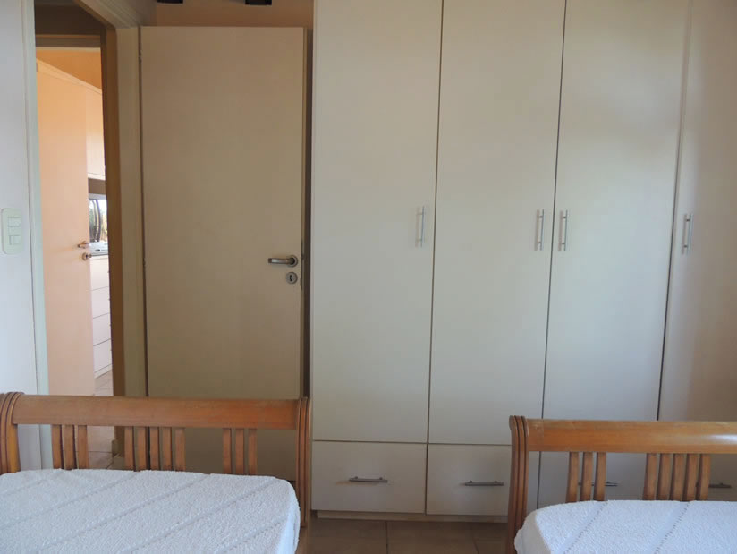 Alquilo Casa Monte Simon en Villa Gesell zona Barrio Norte a 500 Mts de la Playa