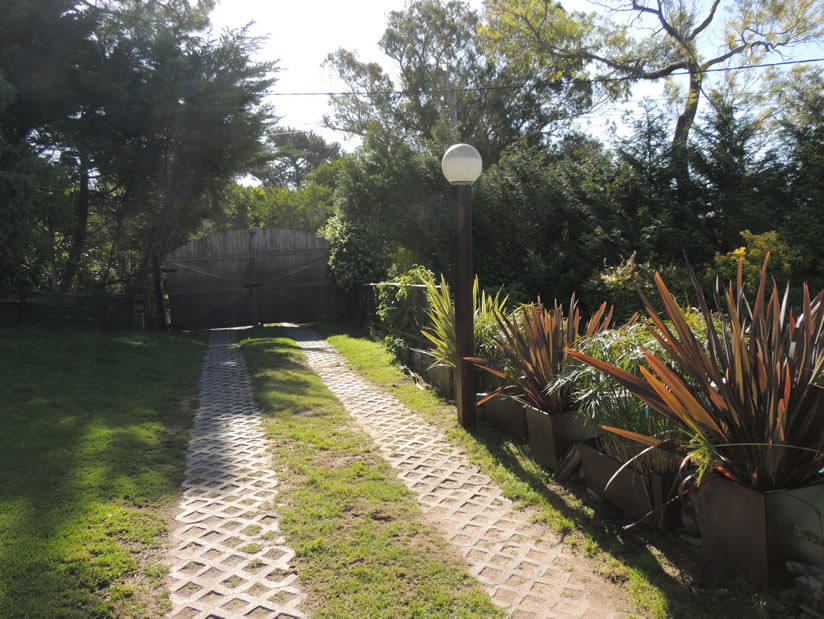 Alquilo Casa Monte Simon en Villa Gesell zona Barrio Norte a 500 Mts de la Playa