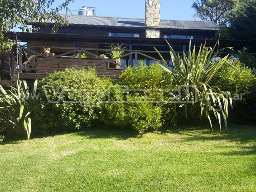 Alquilo Casa Monte Simon en Villa Gesell zona Barrio Norte a 500 Mts de la Playa 