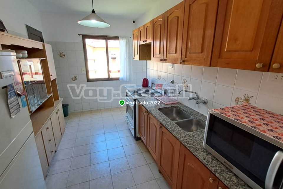 Alquilo Departamento More 1D en Villa Gesell zona Centro Comercial a 10 Mts de la Playa