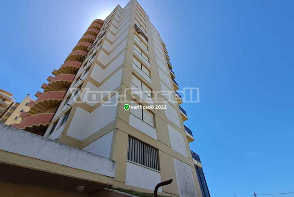 Alquilo Departamento More 1D en Villa Gesell zona Centro Comercial a 10 Mts de la Playa Vista Edificio