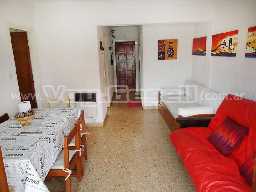 Alquilo Departamento Natania en Villa Gesell zona Barrio Norte a 120 Mts de la Playa