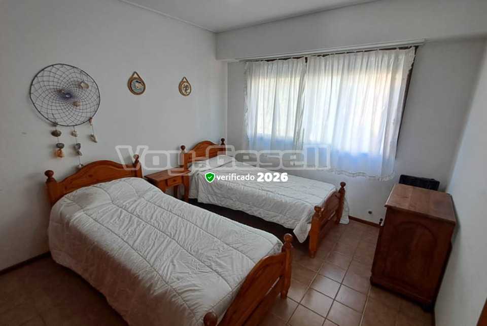 Alquilo Departamento Neretva 4A en Villa Gesell zona Barrio Norte a 230 mts de la Playa