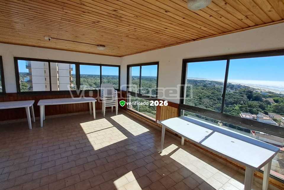 Alquilo Departamento Neretva 4A en Villa Gesell zona Barrio Norte a 230 mts de la Playa
