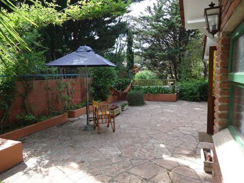 Alquilo Casa Nono A en Villa Gesell zona Barrio Norte a 1000 Mts de la Playa