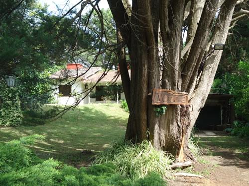 Alquilo Casa Nono A en Villa Gesell zona Barrio Norte a 1000 Mts de la Playa 