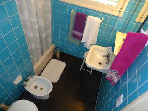 Alquilo Casa Nono A en Villa Gesell zona Barrio Norte a 1000 Mts de la Playa 