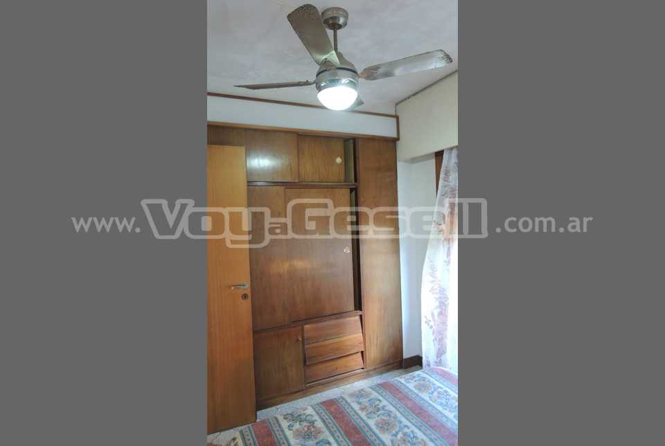 Alquilo Departamento Nosotros en Villa Gesell zona Centro a 400 mts de la Playa