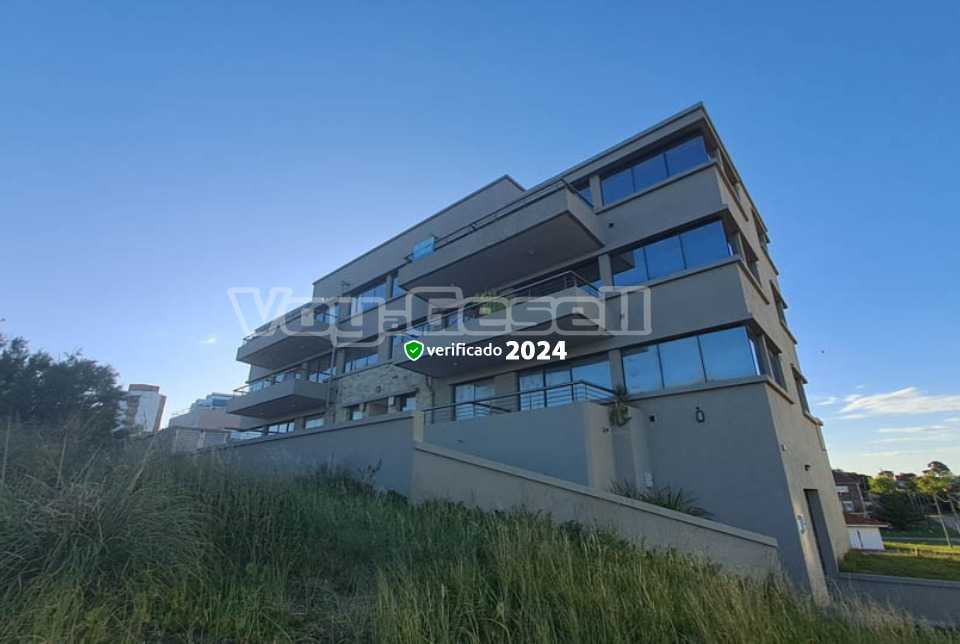 Alquilo Departamento Novilunio PB en Villa Gesell zona Sur a 10 Mts de la Playa 