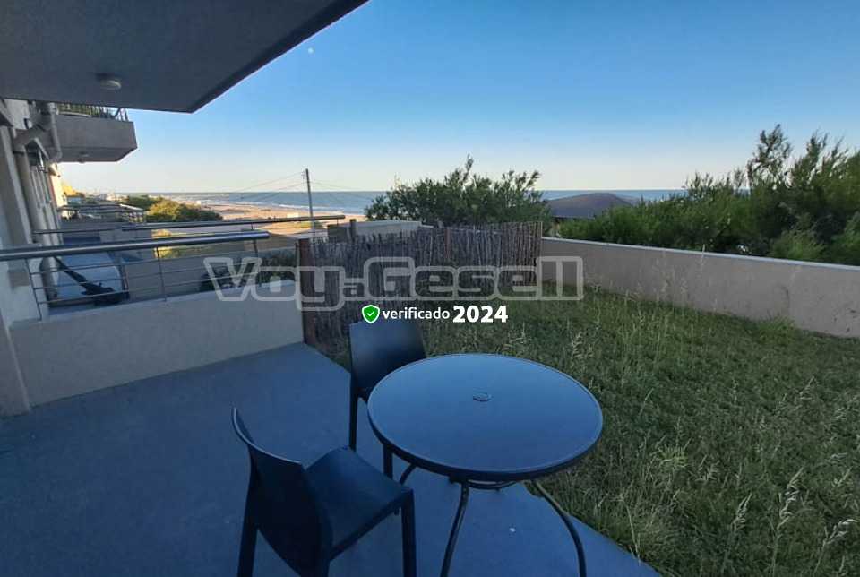Alquilo Departamento Novilunio PB en Villa Gesell zona Sur a 10 Mts de la Playa 