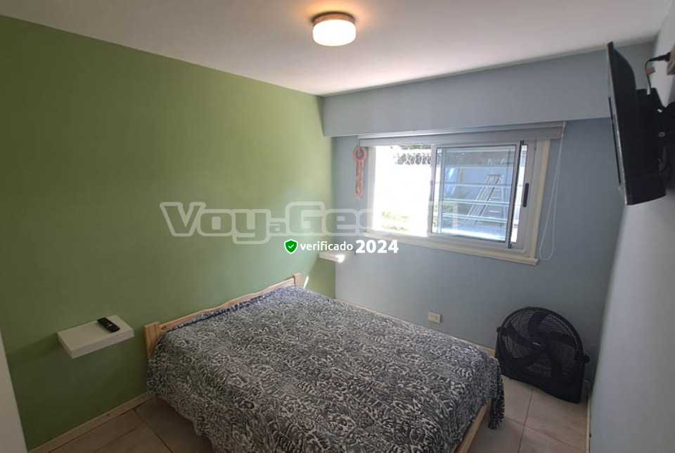 Alquilo Casa Nuria en Villa Gesell zona Centro a 550 mts de la Playa