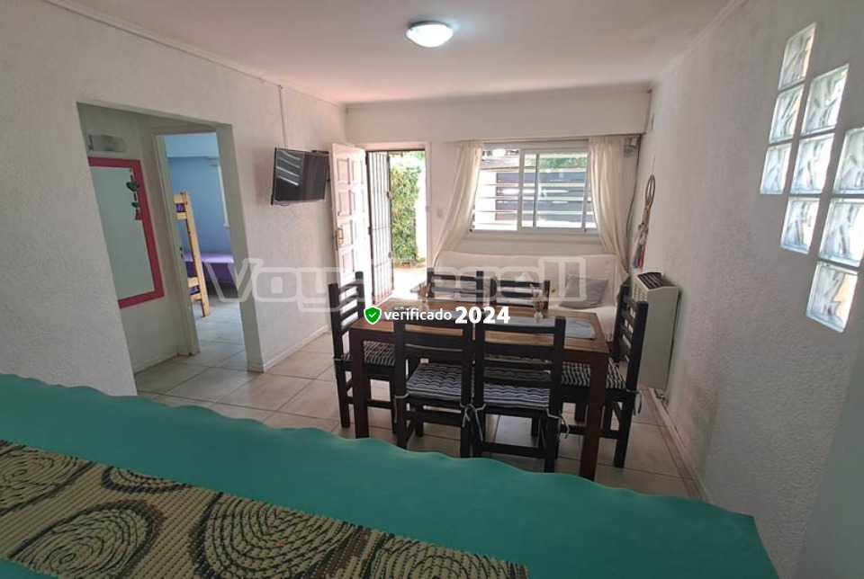 Alquilo Casa Nuria en Villa Gesell zona Centro a 550 mts de la Playa